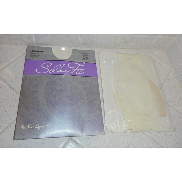 Vintage Silky Fit Ivory Nylon Pantyhose size A sissy tights retro pinup - Picture 3 of 7